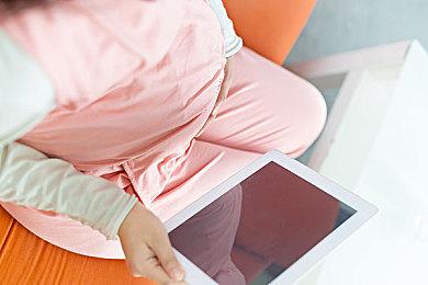 极限沙漠生存游戏《星辰沙海》在多平台发布